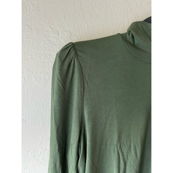 NWT  J. Crew FormKnit Puff-Sleeve Green Long Sleeve Turtleneck Sz M - Picture 3 of 7